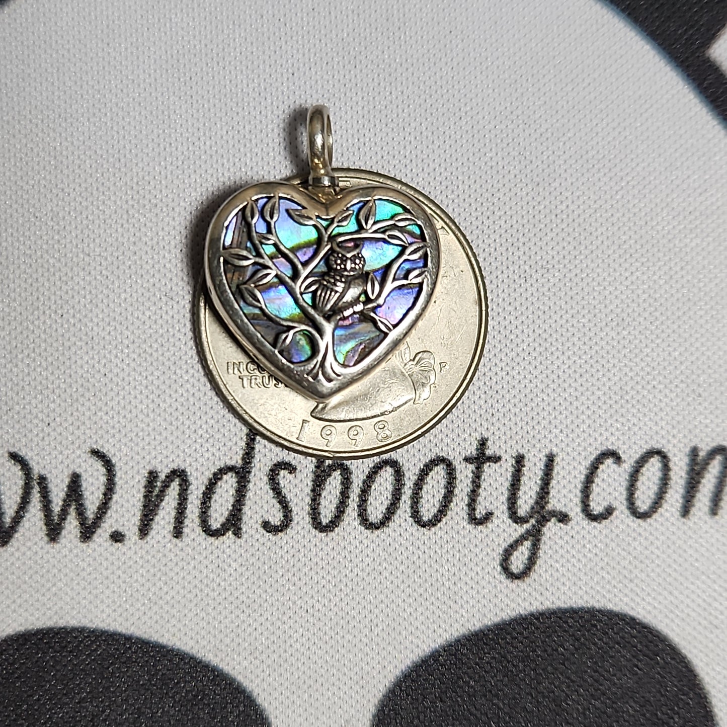 .925 Owl & Mother of Peal Urn Pendant